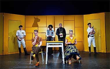 Kdo je pan Schmitt?  Hrají: Jaromír Nosek, Jitka Ježková, Vasil Fridrich, Lukáš Rous / Filip Cíl, Karl: Lukáš Štěpánek. Uvádí Pantheon production