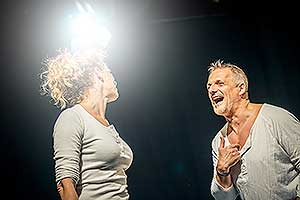 Mysteria Buffa, účinkují: Richard Trsťan a Eva Kodešová, foto: Waldemar Švábenský